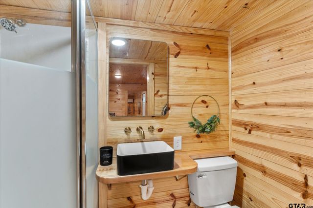 7045 Hwy 67, Mount Pleasant, TX 75455