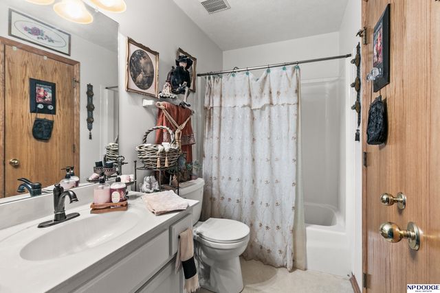 15102 Willow Creek Drive, Omaha, NE 68138