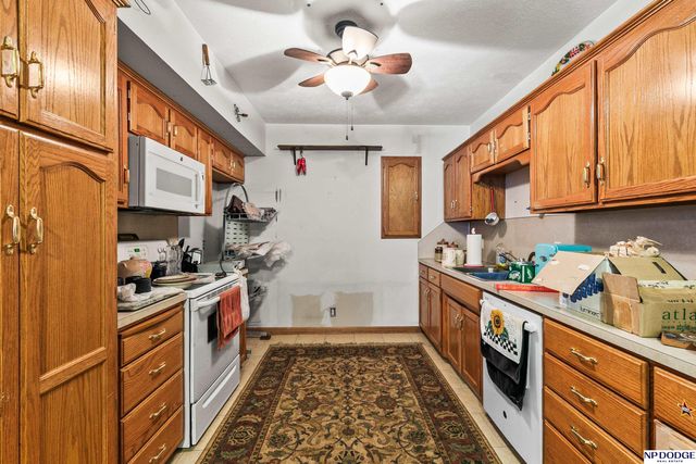 15102 Willow Creek Drive, Omaha, NE 68138