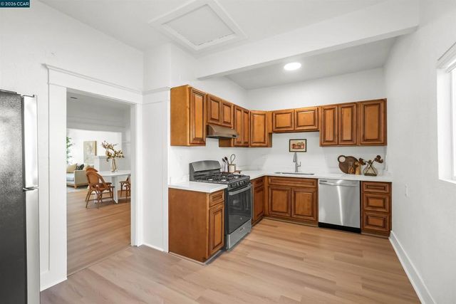 456 4Th St, Richmond, CA 94801