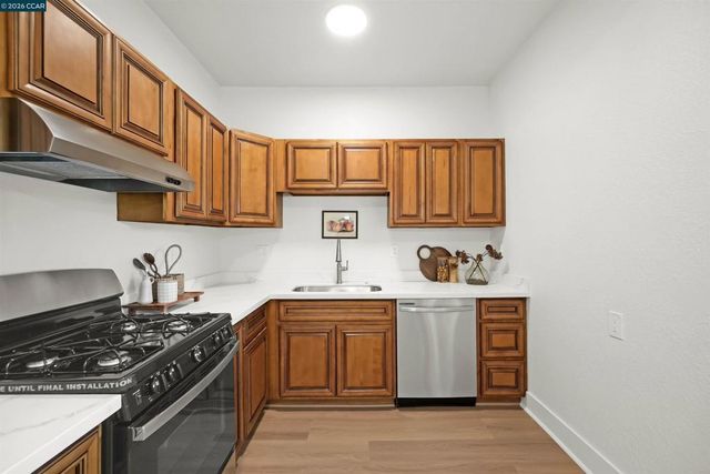 456 4Th St, Richmond, CA 94801