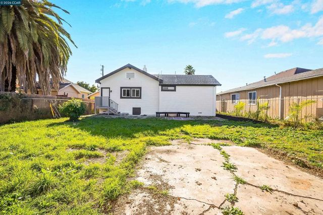 456 4Th St, Richmond, CA 94801