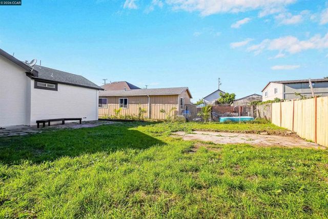 456 4Th St, Richmond, CA 94801