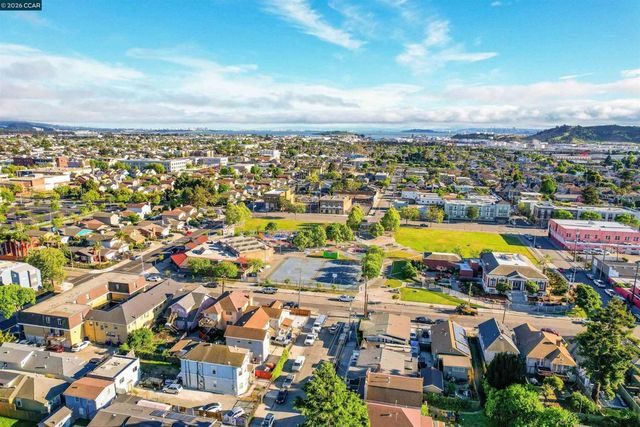 456 4Th St, Richmond, CA 94801