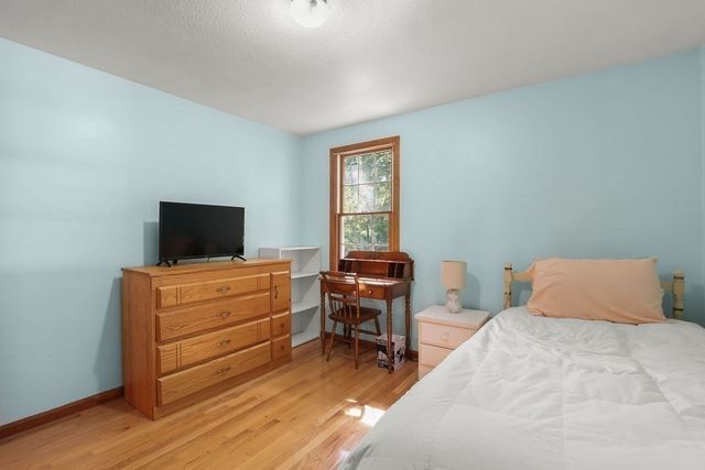 41 Virginia Ave, North Attleboro, MA 02763