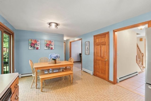 41 Virginia Ave, North Attleboro, MA 02763