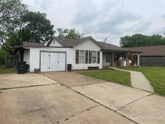 617 N 18th Avenue, Durant, OK 74701
