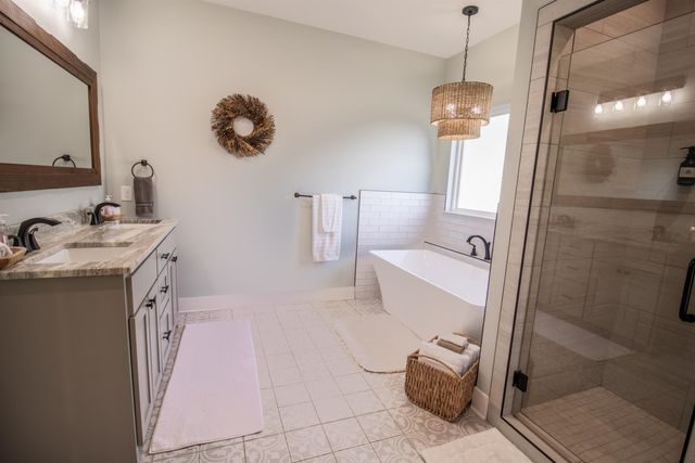 449 Lakeview Circle, Jefferson, TX 75657