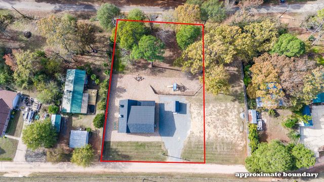 449 Lakeview Circle, Jefferson, TX 75657