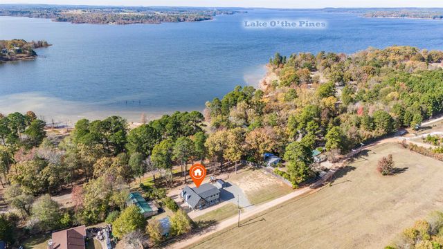 449 Lakeview Circle, Jefferson, TX 75657