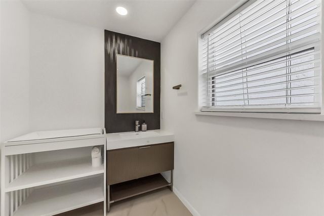 1813 Crockett Street, Houston, TX 77007