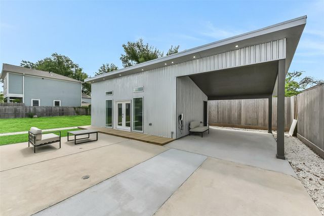 1813 Crockett Street, Houston, TX 77007