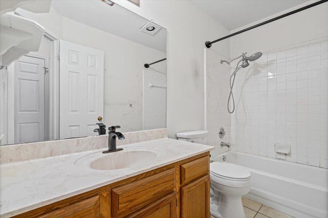 12502 FALLEN TOWER LN, Austin, TX 78753