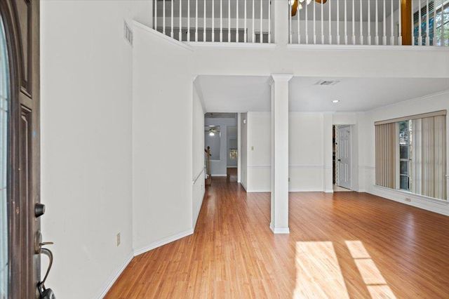 12502 FALLEN TOWER LN, Austin, TX 78753