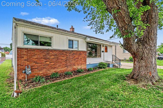 6608 Helen Street, Garden City, MI 48135