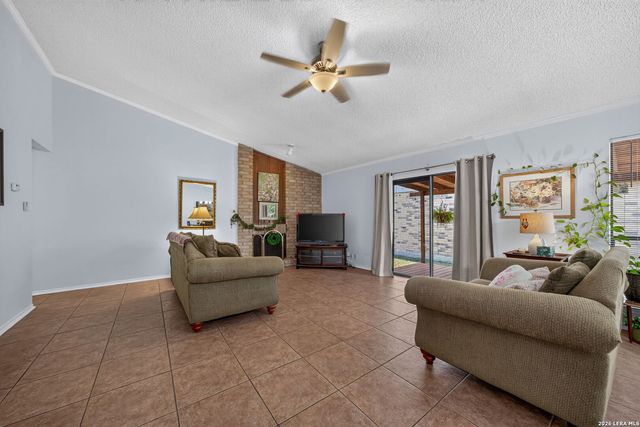 13206 LARKBROOK ST, San Antonio, TX 78233