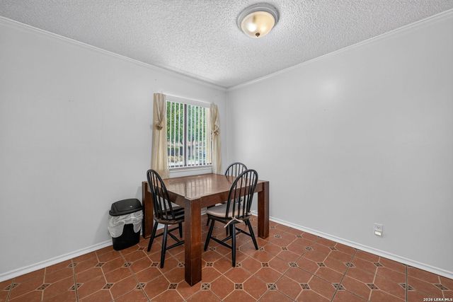 13206 LARKBROOK ST, San Antonio, TX 78233