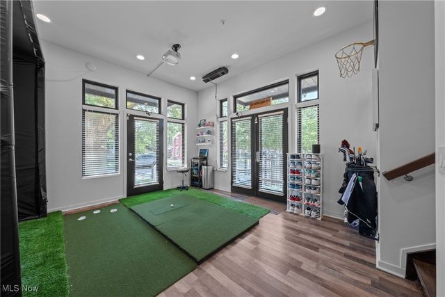 3118 Vine Court, Cleveland, OH 44113