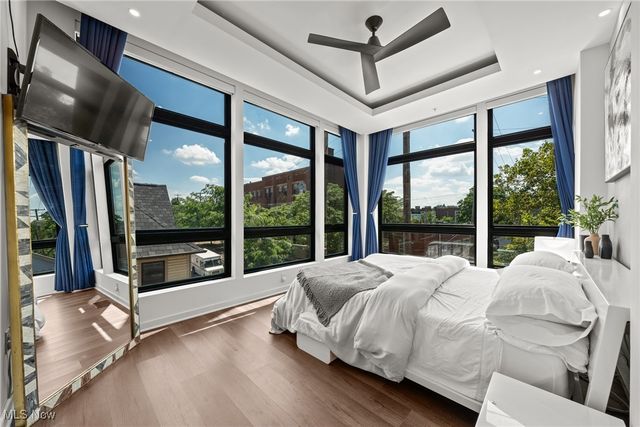 3118 Vine Court, Cleveland, OH 44113