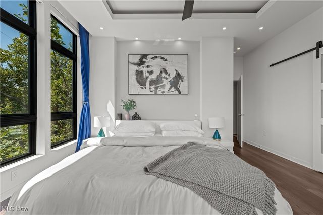 3118 Vine Court, Cleveland, OH 44113