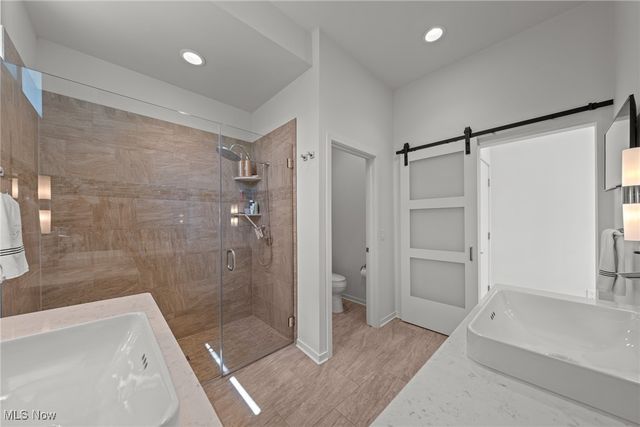 3118 Vine Court, Cleveland, OH 44113