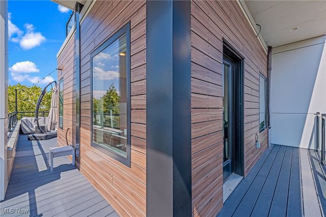 3118 Vine Court, Cleveland, OH 44113