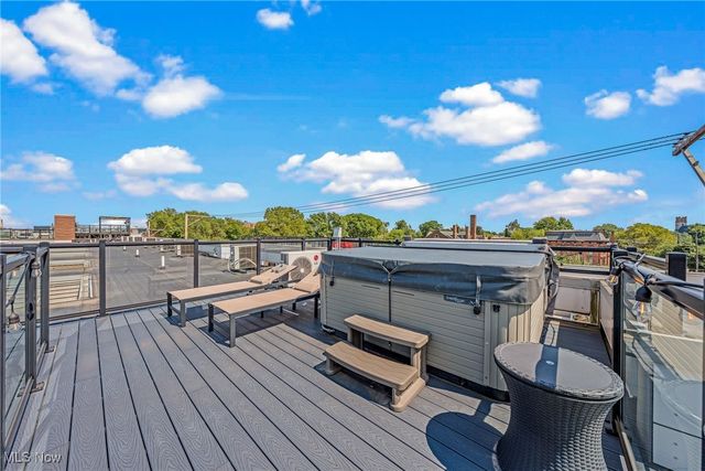 3118 Vine Court, Cleveland, OH 44113