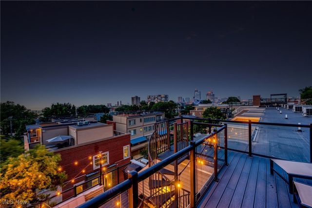 3118 Vine Court, Cleveland, OH 44113