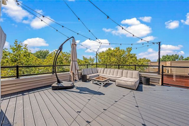 3118 Vine Court, Cleveland, OH 44113