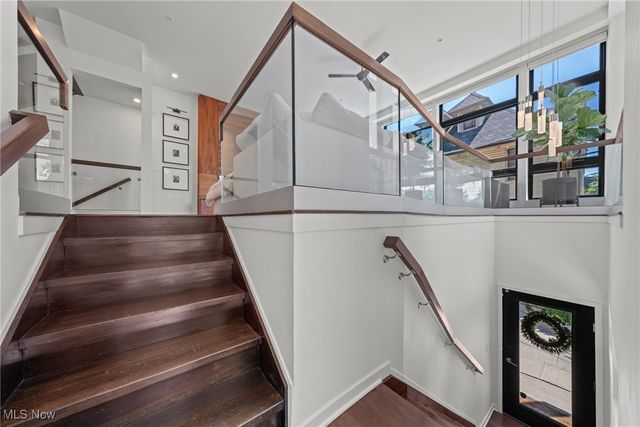 3118 Vine Court, Cleveland, OH 44113