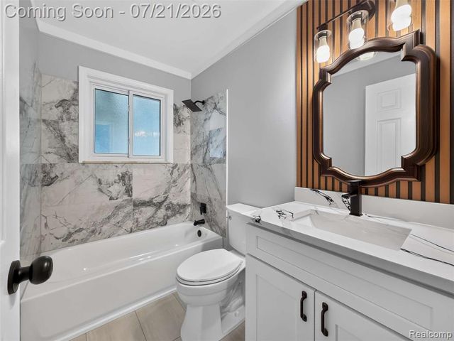 33424 Cheryl Street, Clinton Township, MI 48035