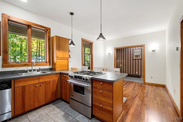 127 Long View W, Webb, NY 13420