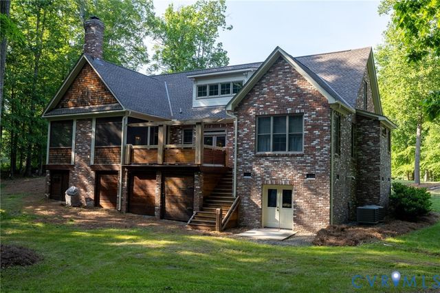 7327 Crush Ct, Quinton, VA 23124