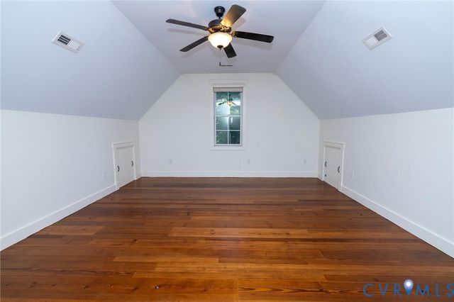 7327 Crush Ct, Quinton, VA 23124