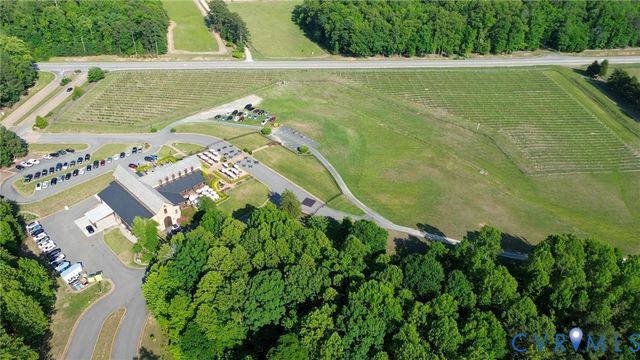 7327 Crush Ct, Quinton, VA 23124