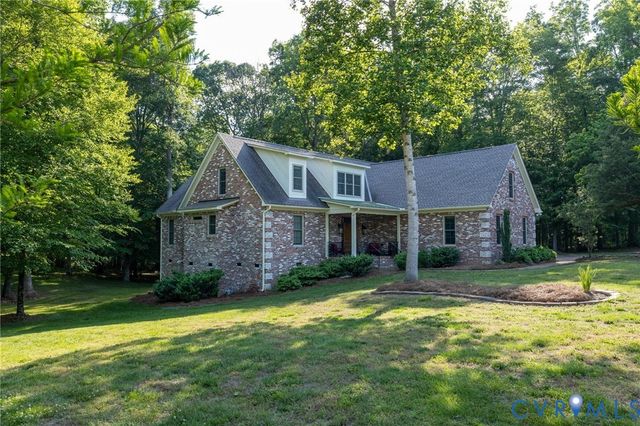 7327 Crush Ct, Quinton, VA 23124