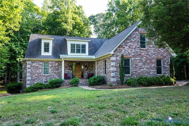 7327 Crush Ct, Quinton, VA 23124