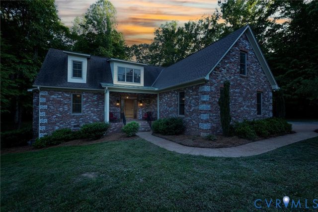 7327 Crush Ct, Quinton, VA 23124