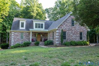 7327 Crush Ct, Quinton, VA 23124