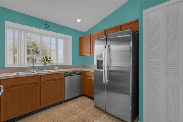 14352 SUN BAY DRIVE, Orlando, FL 32824
