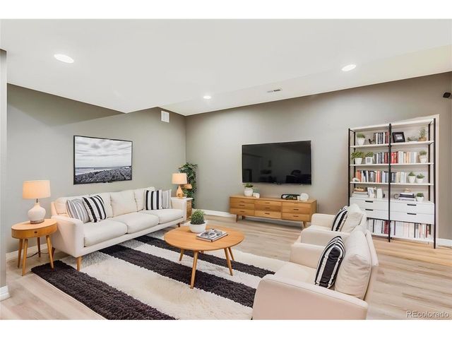 16759 Prospect Ln, Broomfield, CO 80023