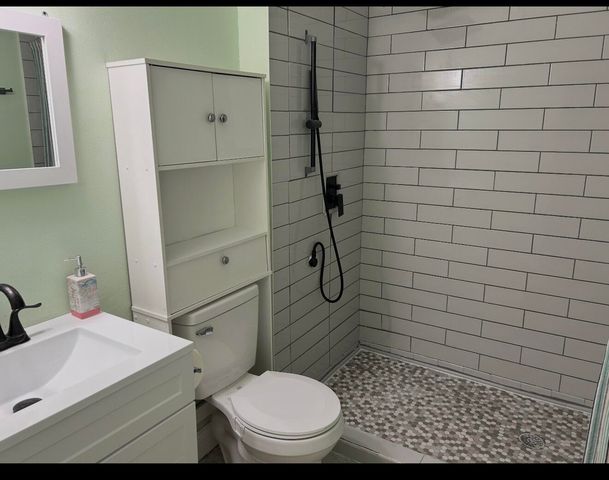 969 Dixie Street, Crestview, FL 32536