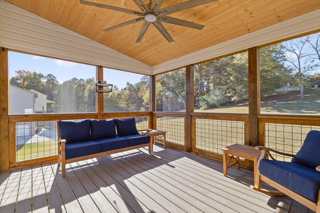 9955 Rolling Wind Drive, Soddy Daisy, TN 37379