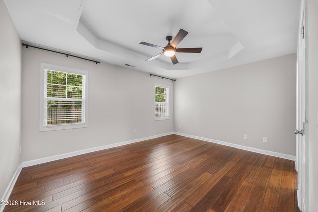 421 Ridgeway Drive, Sneads Ferry, NC 28460