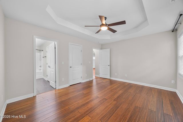 421 Ridgeway Drive, Sneads Ferry, NC 28460