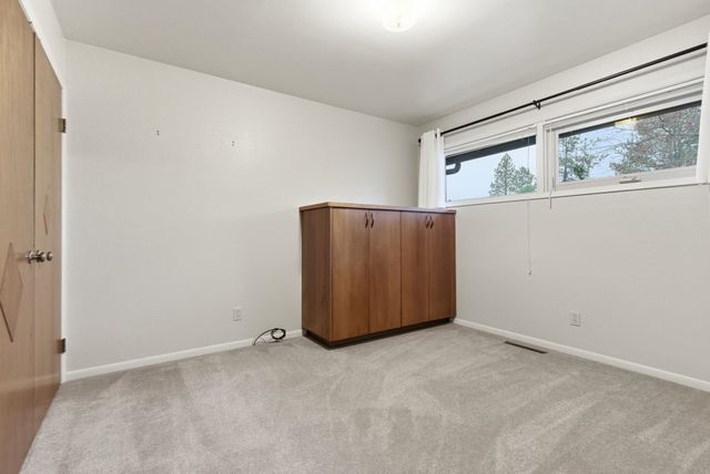 1918 W Kiernan Ave, Spokane, WA 99205