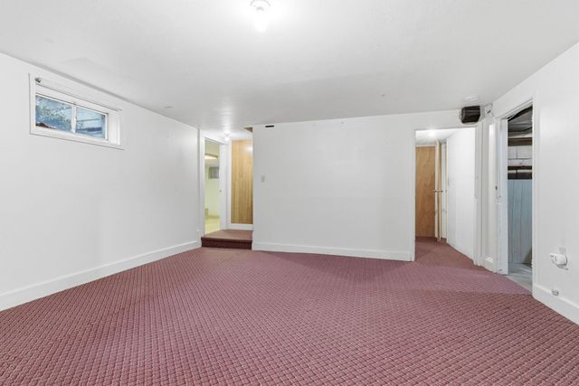 1918 W Kiernan Ave, Spokane, WA 99205