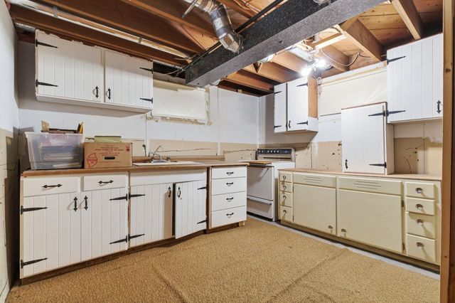 1918 W Kiernan Ave, Spokane, WA 99205