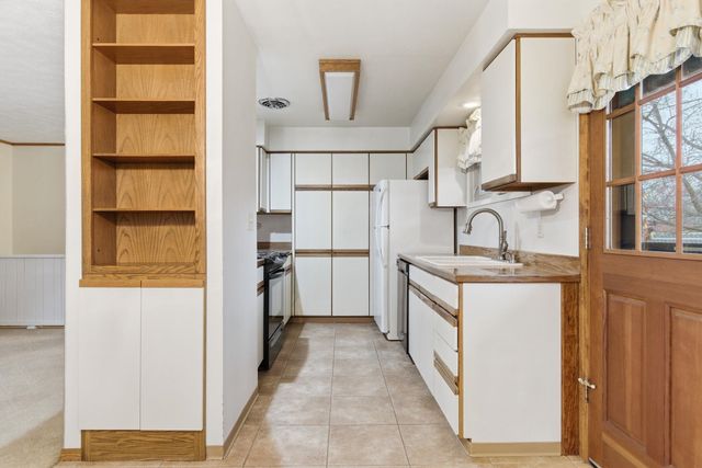 1918 W Kiernan Ave, Spokane, WA 99205