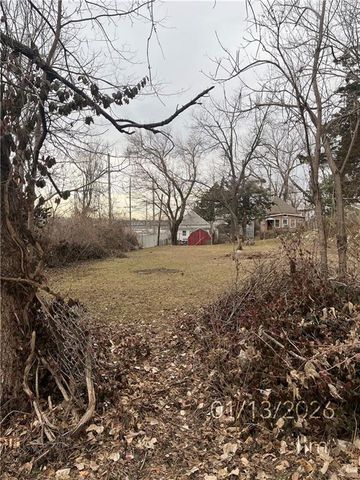 2325 Fairmount Avenue, Kansas City, MO 64108